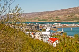 Akureyri  jnbyrjun 2012 3-8877